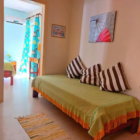 Dantina Agios Gordios Apartment