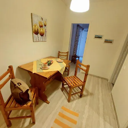 Dantina Agios Gordios Apartamento
